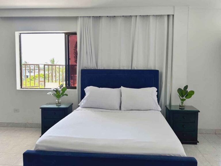 Terraza-con-hamaca-San-Andrés